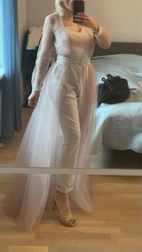 Carlie review photo