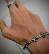 Tawseef Oliveira review photo