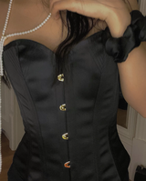 Mia review photo