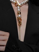 Nomi review photo