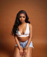 Linda Adebayo review photo