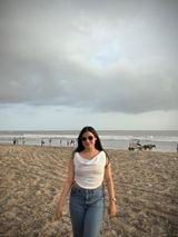 Swara Jaiswal review photo