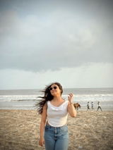 Swara Jaiswal review photo