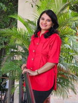 Astha Mahajan review photo