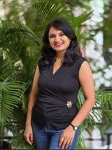 Astha Mahajan review photo