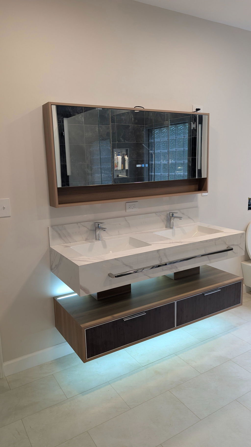 UpVanity