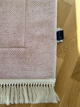 T review photo