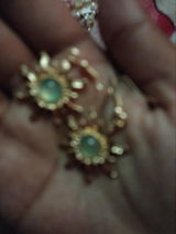 Devanshi Shah review photo