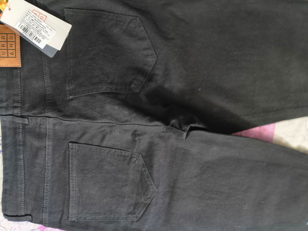 Product photo 1 from Dhrumin’s review