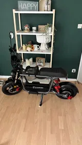 Ali review photo