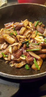 hong e.y. review photo