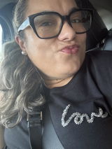 Taty Torres review photo