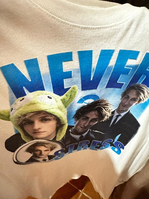 NEVER STRESS T-SHIRT