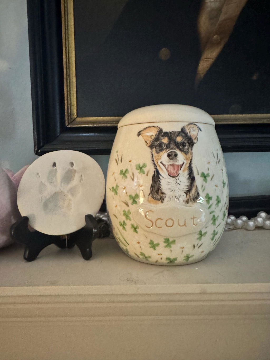Custom Pet Portrait Ceramic Memorial Urn – Handmade Pet Ashes Keepsake