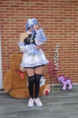 C. review photo