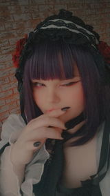 T. review photo