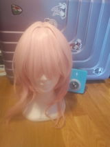 M. review photo