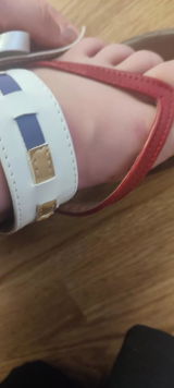 L. review photo