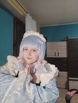 K.M. review photo