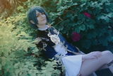 F. review photo