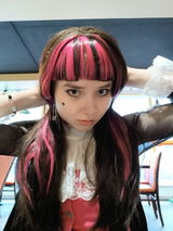 S. review photo