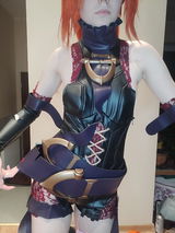 E. review photo