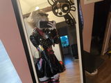 H. review photo