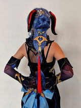 L. review photo