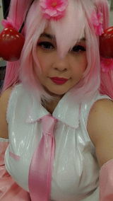 S. review photo