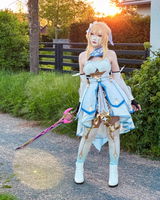 L. review photo