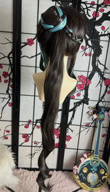 L. review photo