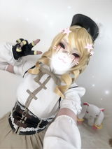 L. review photo