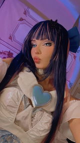 K.H. review photo