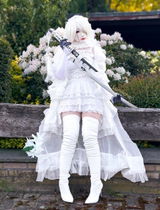 L. review photo