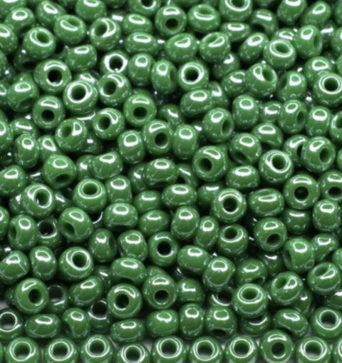 10/0 54310 Preciosa Czech Glass Seed Beads Rocailles 2.3mm. Opaque rainbow green.