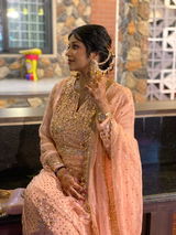 Vishruti Champanerkar review photo