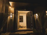 RA review photo