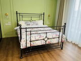 T Garthwaite review photo