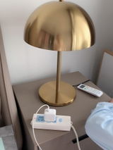Loni review photo