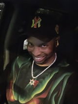 Sophisticateddevo @ instagram review photo