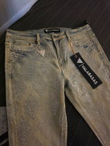 Tay review photo