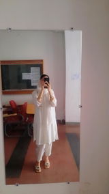 S.Y. review photo
