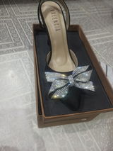 Shezra Adeel review photo
