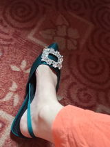 Saira review photo