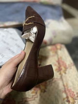 S. review photo