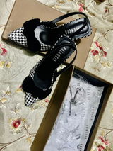 Sonia waqas review photo