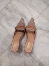 Meerab Rafiq review photo