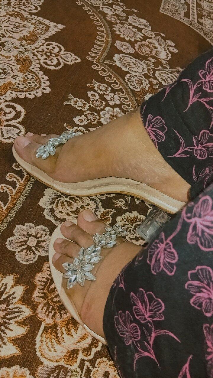 Stone Buckle Heel