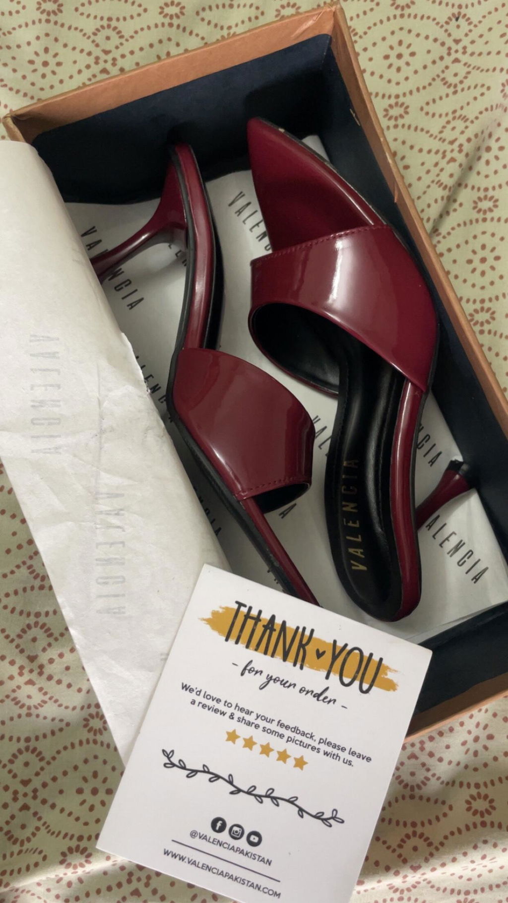 Olivia Black/Maroon Heel