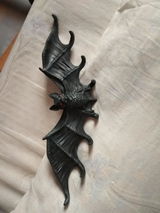 S.T. review photo